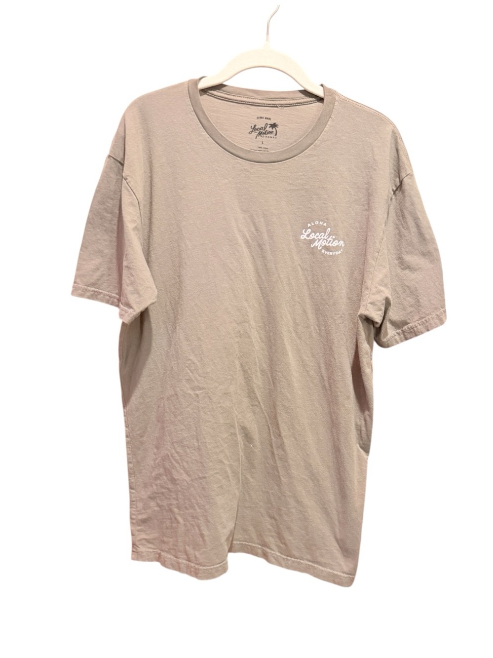 Local Motion Hawaii Men’s Beige Short Sleeve T Shirt